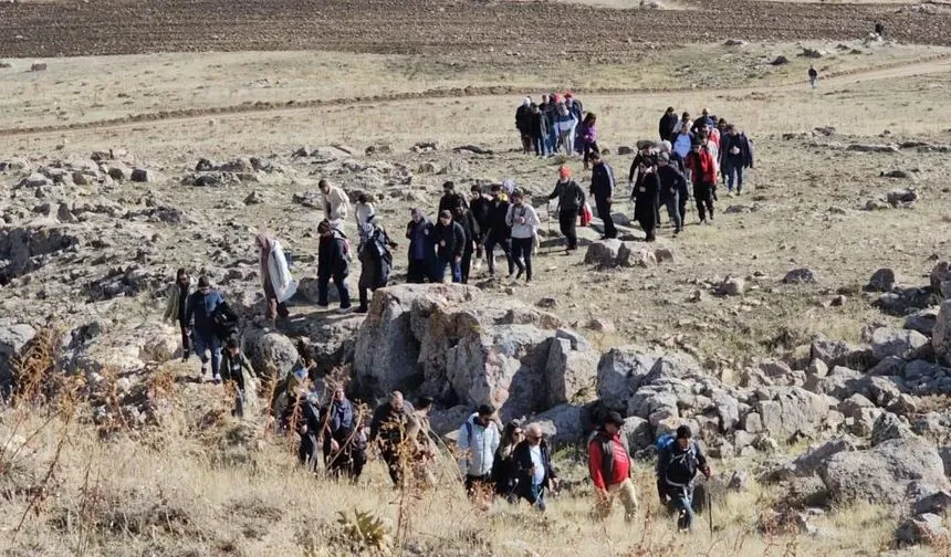 Öğretmenlerden Zernaki Tepe