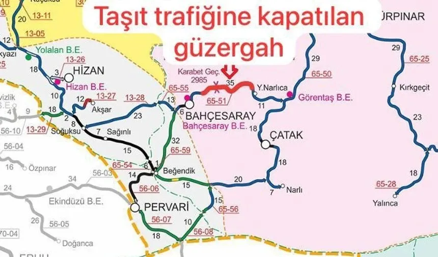 Bahçesaray karayolu yoğun kar ve tipi nedeniyle ulaşıma kapatıldı