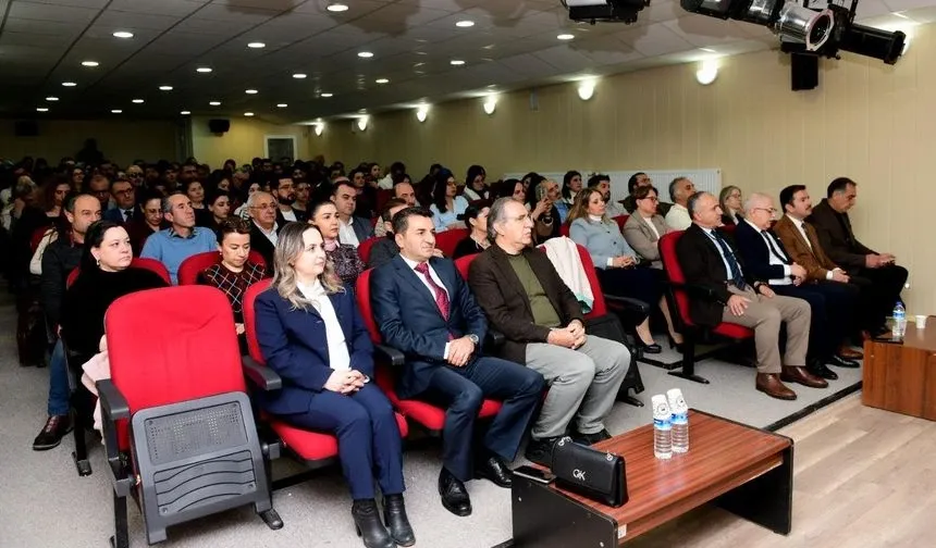 Van YYÜ’de geleneksel tarım öğretimi kutlamaları gerçekleşti