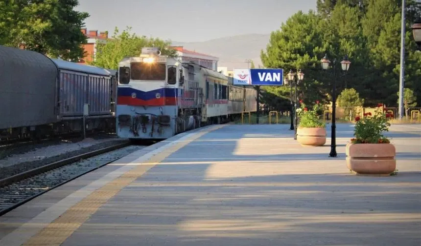 Van-Tahran tren seferleri başlıyor