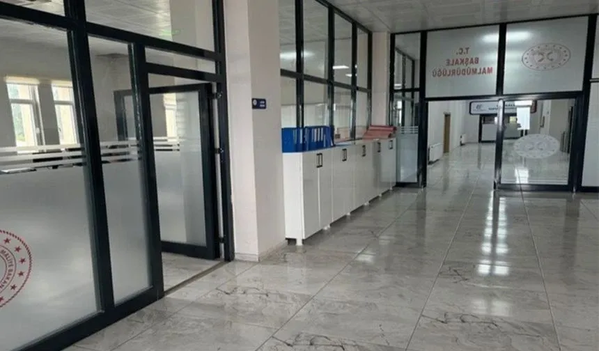 Başkale Mal Müdürlüğü kapanıyor