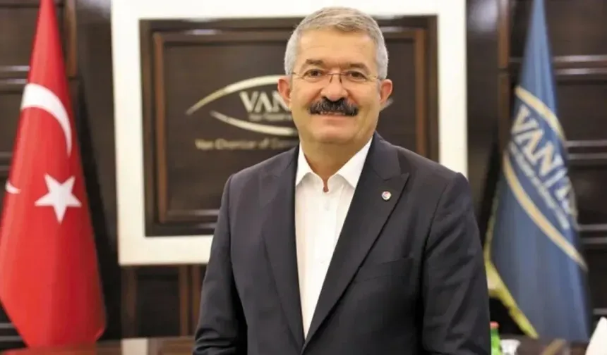 Van’da Trafik Sorunu Büyüyor: Başkan Takva’dan İronik Tepki