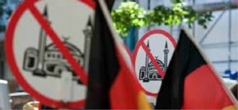 ‘Pegida’ ve Karşıt Gösterileri ve Paris Saldırısı’nı Nasıl Okumalı?